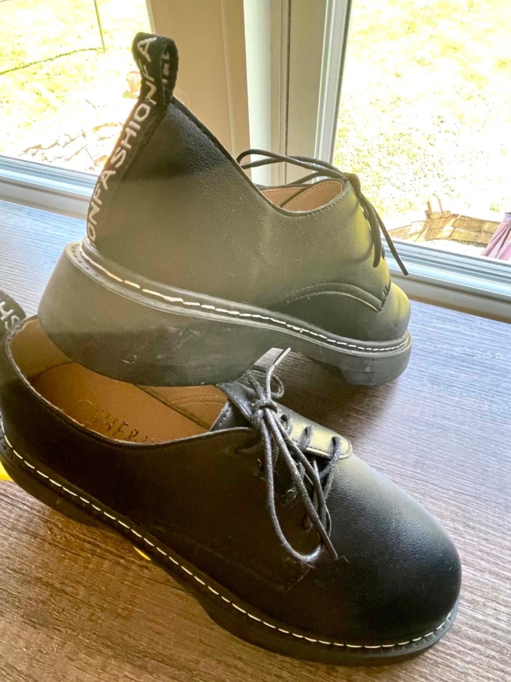 Black Lace-Up Chunky Sole Derby Oxfords Women's 7.5